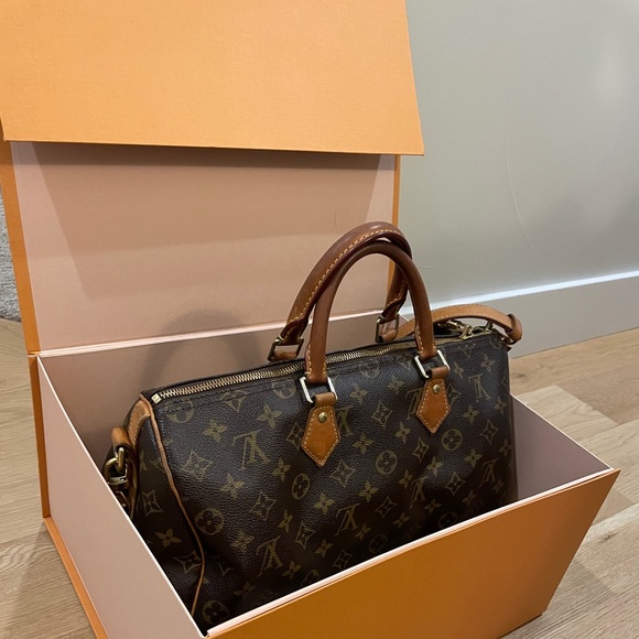 Louis Vuitton Speedy 35 w/ leather strap - Picture 2 of 12